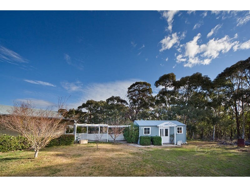 13 Dicker Drive, Little Hartley NSW 2790