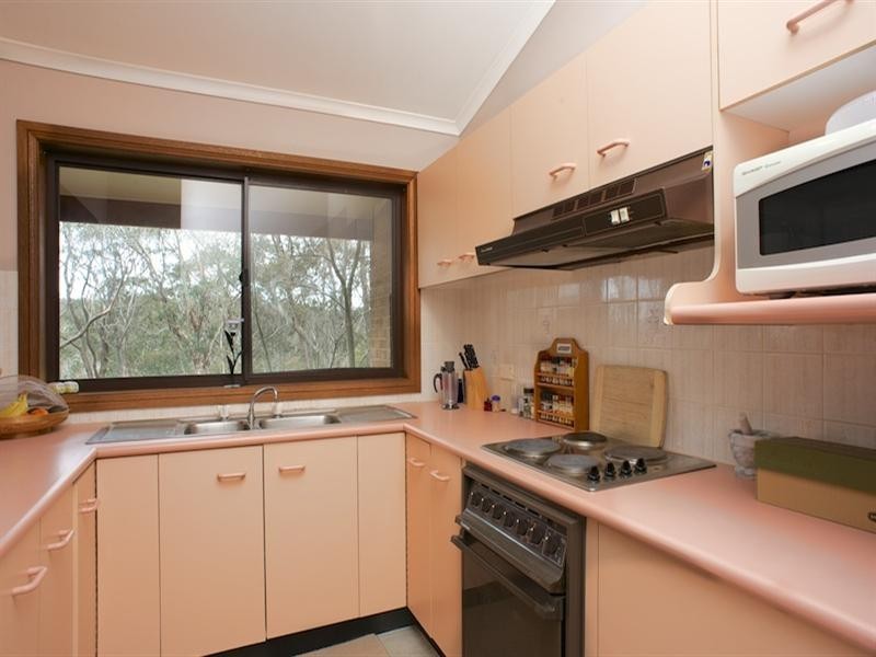 70 Sixth Avenue, Katoomba NSW 2780