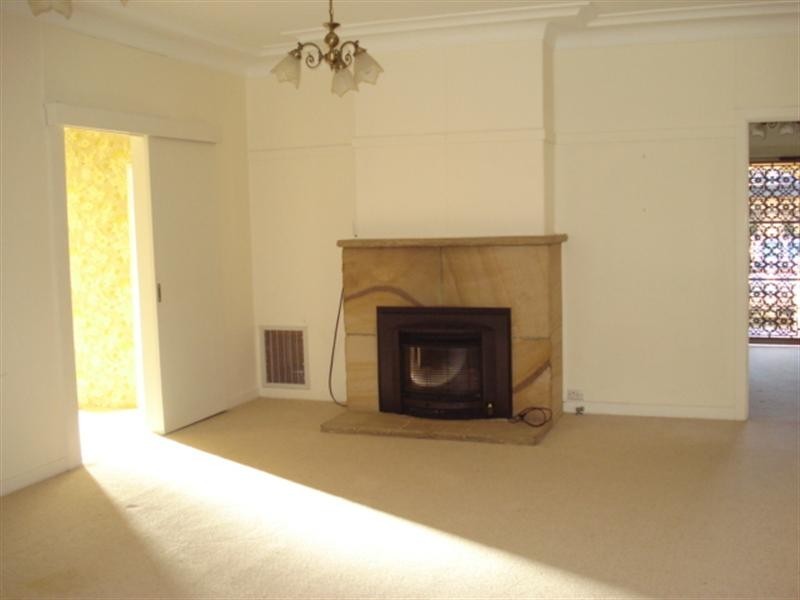 89 Govetts Leap Road, Blackheath NSW 2785