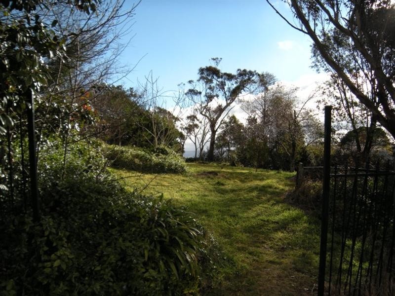 18 Lookout Street, Blackheath NSW 2785