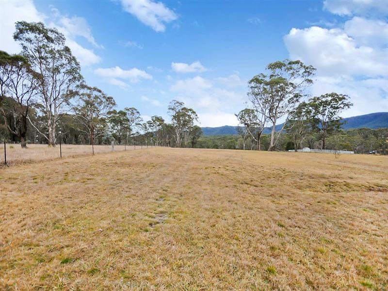 29 River Lett Close, Hartley NSW 2790