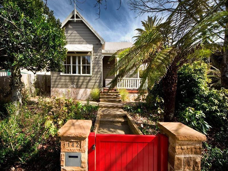 142 Wentworth Street, Blackheath NSW 2785