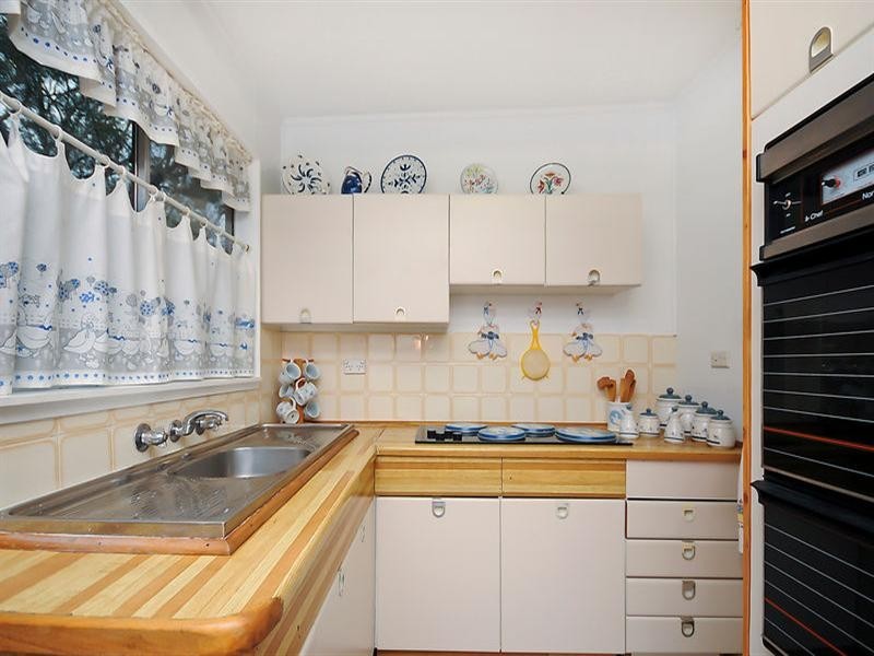 27 Cleopatra Street, Blackheath NSW 2785