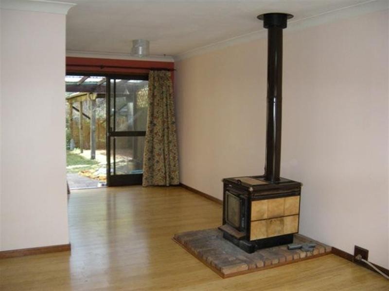 4 Blue Gum Avenue, Medlow Bath NSW 2780