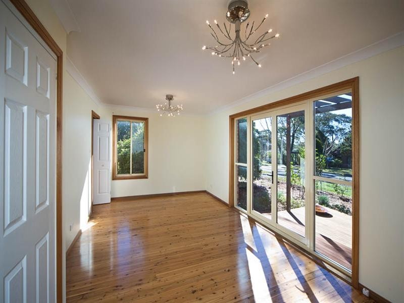 4 McLaren Crescent, Blackheath NSW 2785