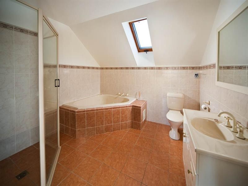 4 McLaren Crescent, Blackheath NSW 2785