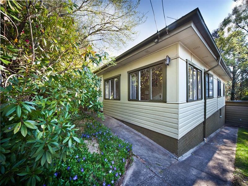 52 Prince Edward Street, Blackheath NSW 2785