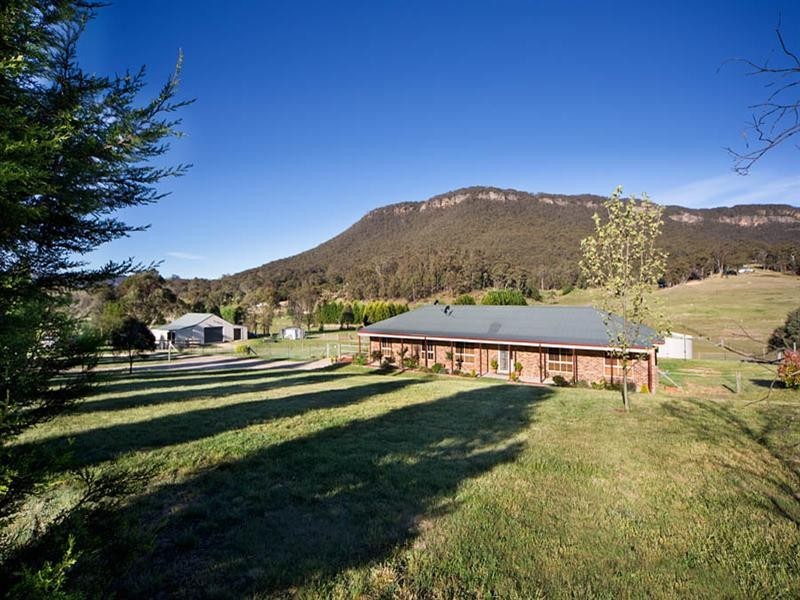 64 Dicker Drive, Little Hartley NSW 2790