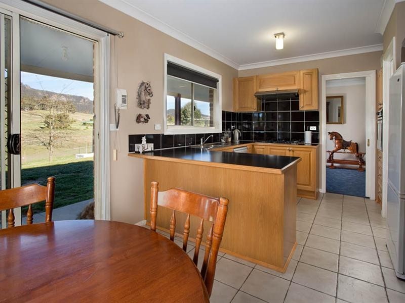 64 Dicker Drive, Little Hartley NSW 2790