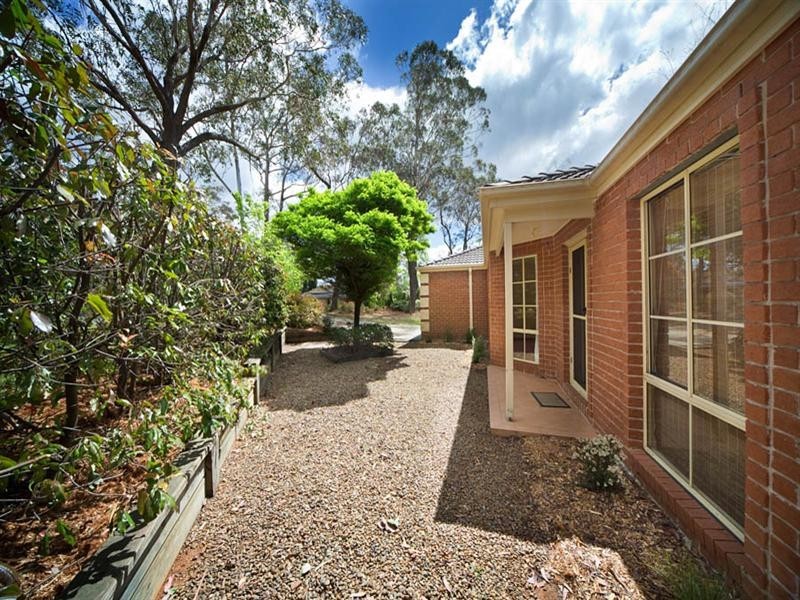 2 Glen Street, Blackheath NSW 2785
