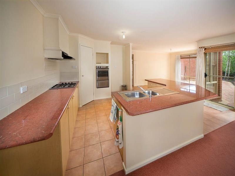 2 Glen Street, Blackheath NSW 2785