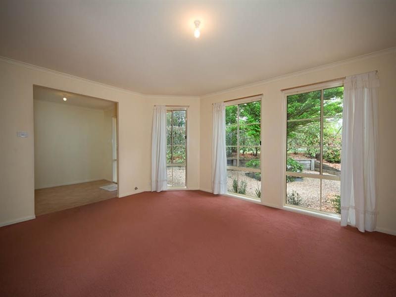 2 Glen Street, Blackheath NSW 2785