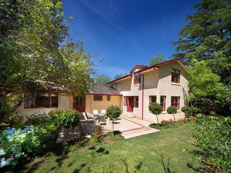 11 Herbert Street, Leura NSW 2780