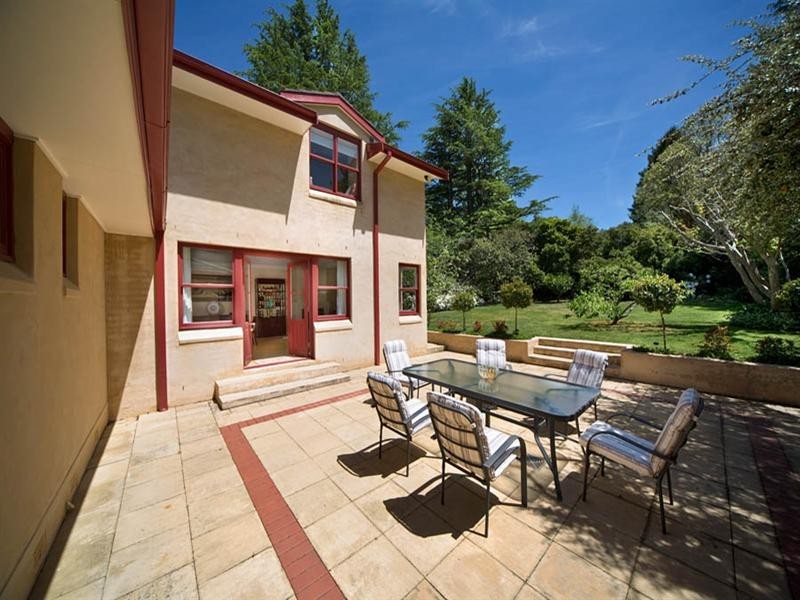 11 Herbert Street, Leura NSW 2780