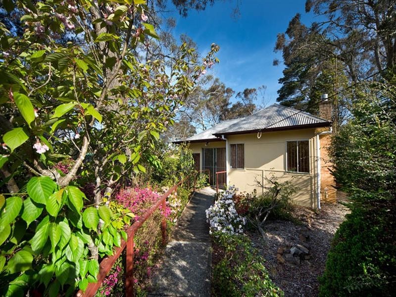 7 Evans Lookout Road, Blackheath NSW 2785