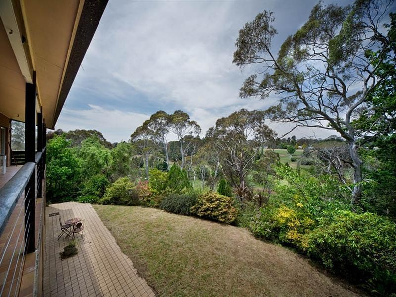 6 Linkview Avenue, Blackheath NSW 2785