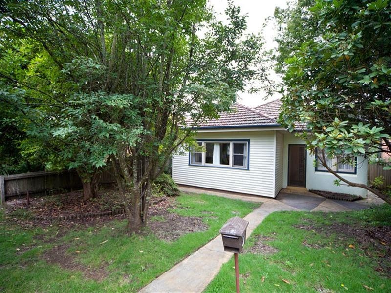 9 Neate Avenue, Blackheath NSW 2785