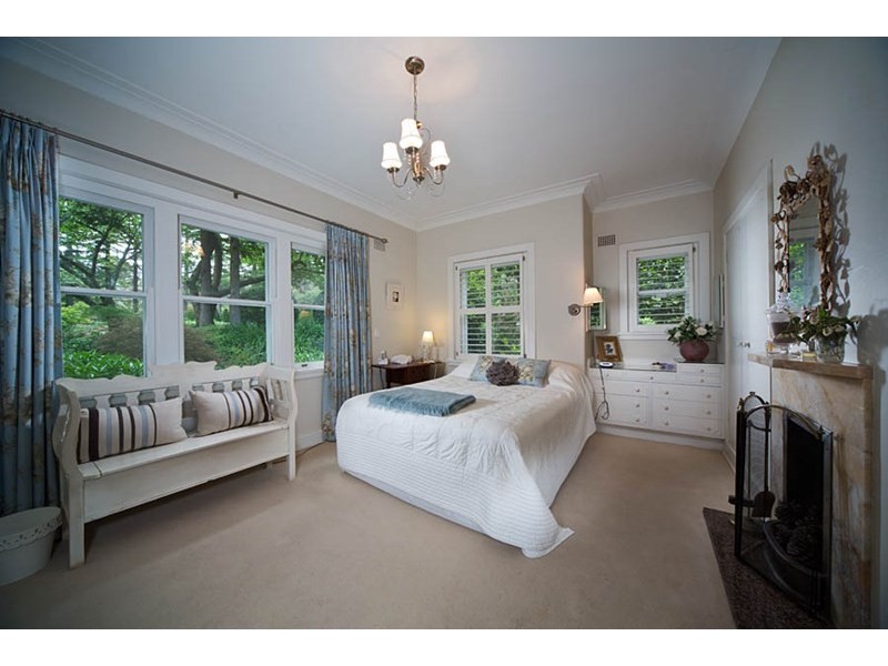4-6 Valley View Road, Blackheath NSW 2785