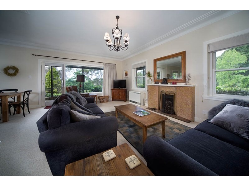 4-6 Valley View Road, Blackheath NSW 2785