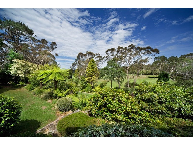 4-6 Valley View Road, Blackheath NSW 2785