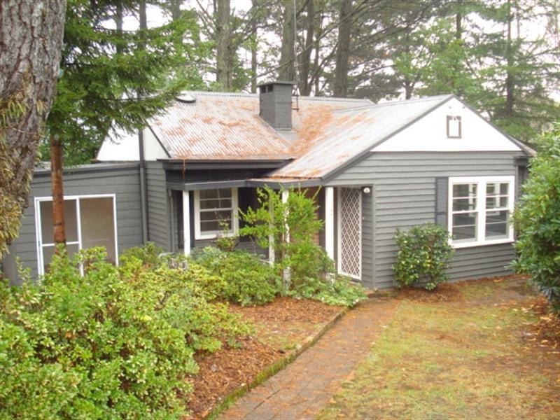 2 Wombat Street, Blackheath NSW 2785