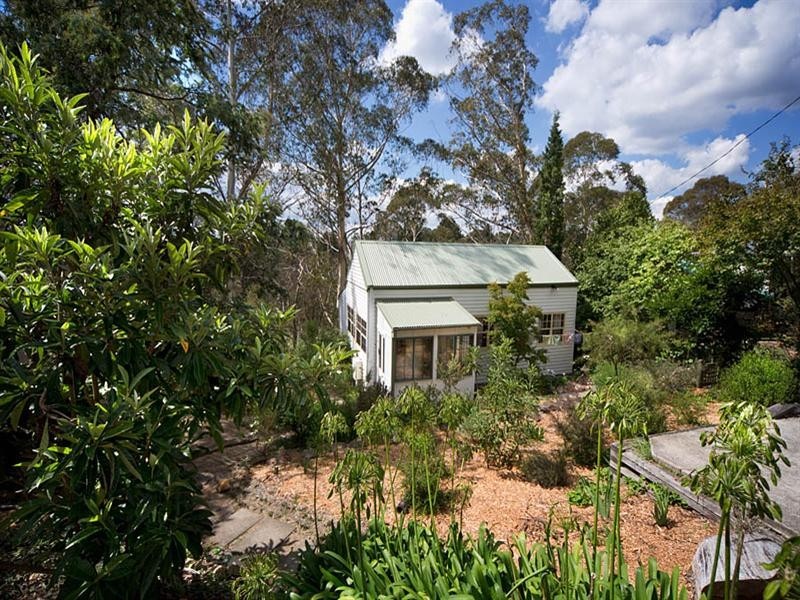 35 Carrington Avenue, Mount Victoria NSW 2786