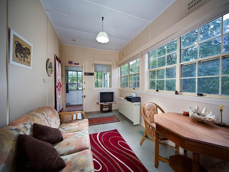 35 Carrington Avenue, Mount Victoria NSW 2786