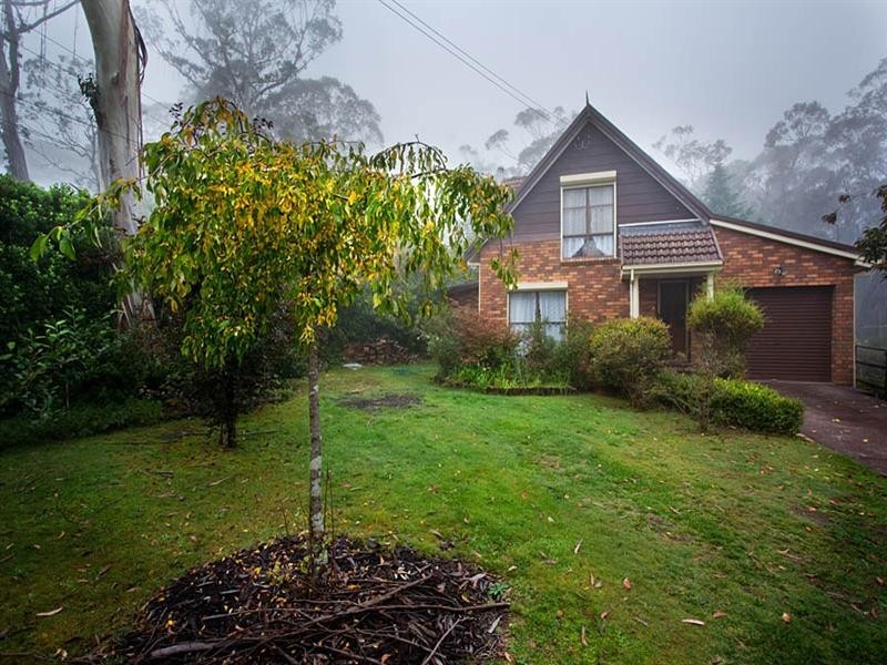 23 Blue Gum Avenue, Medlow Bath NSW 2780