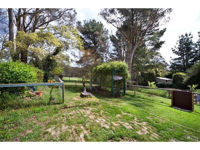 8 Row Street, Blackheath NSW 2785