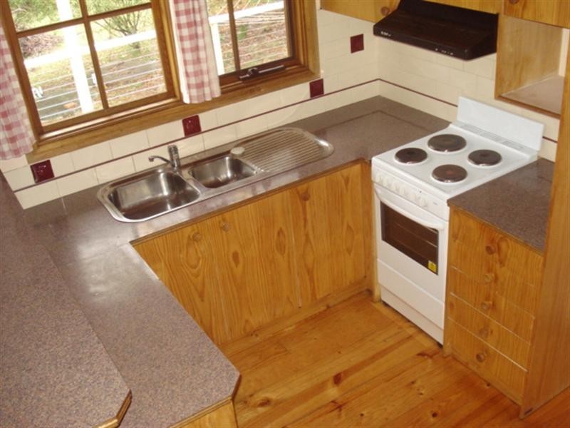 11 Beaufort Avenue, Mount Victoria NSW 2786