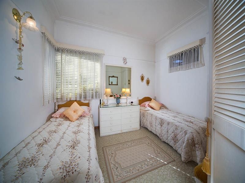 14 Staveley Parade, Blackheath NSW 2785