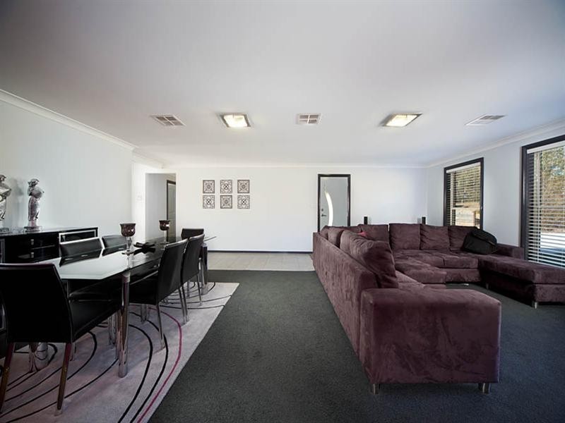 122 Kerma Crescent, Clarence NSW 2790