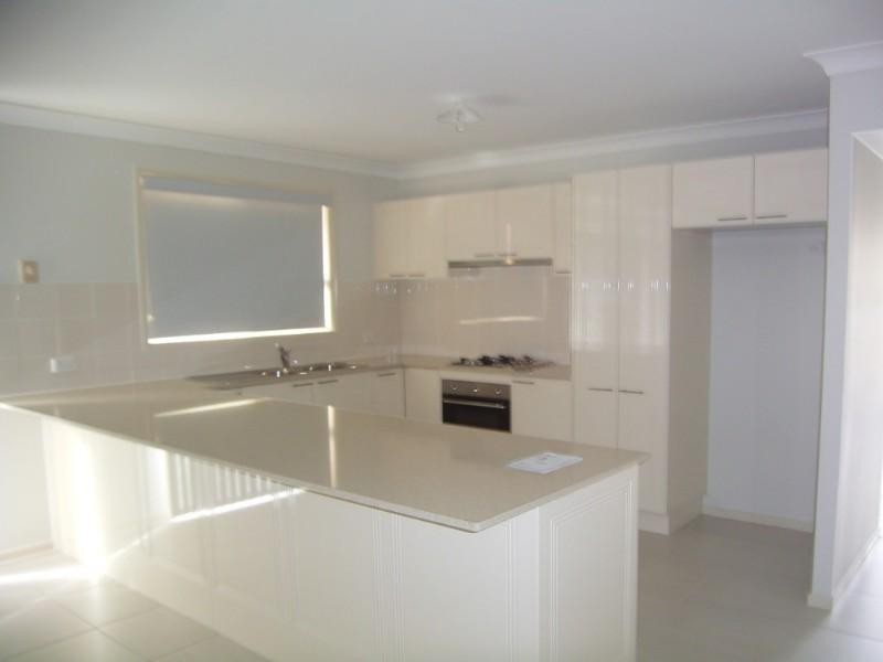 37 Paperbark Drive, Woodcroft NSW 2767