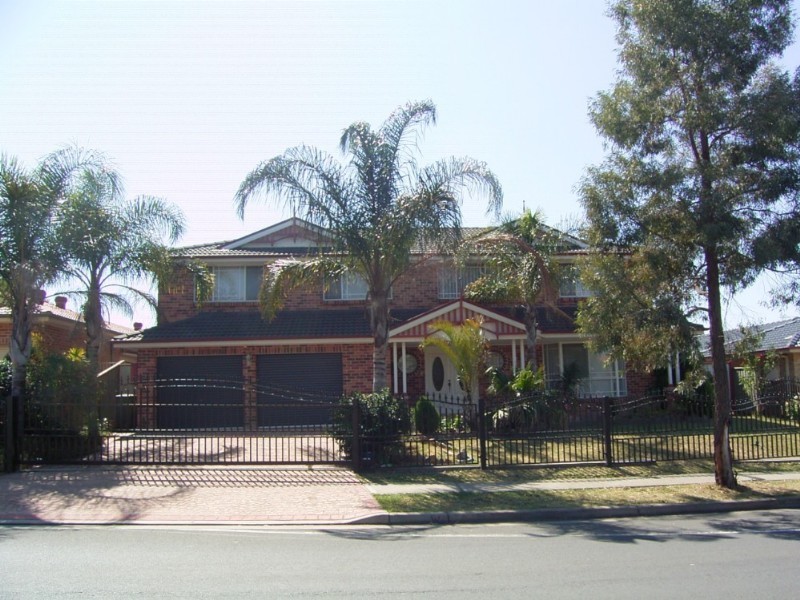 19 Lakewood Drive, Woodcroft NSW 2767