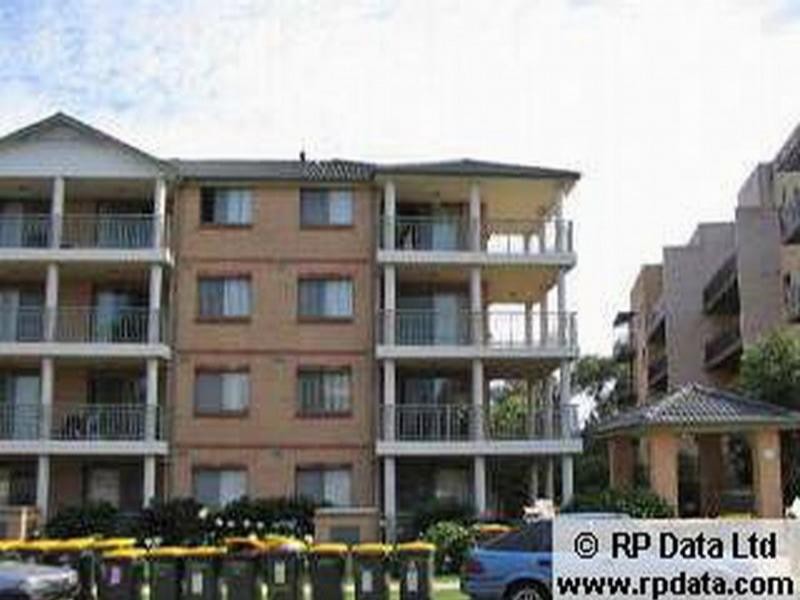 27/11-13 Fourth Avenue, Blacktown NSW 2148