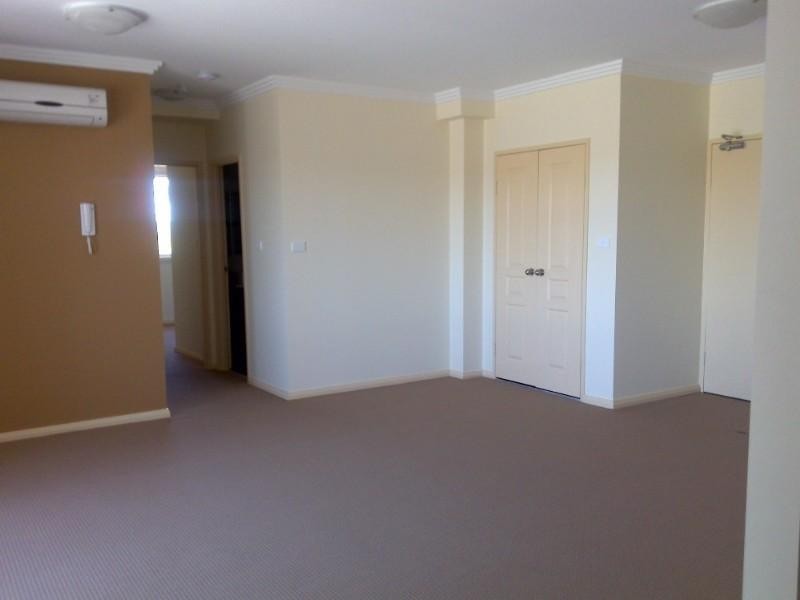 9/3-5 Bruce Street, Blacktown NSW 2148