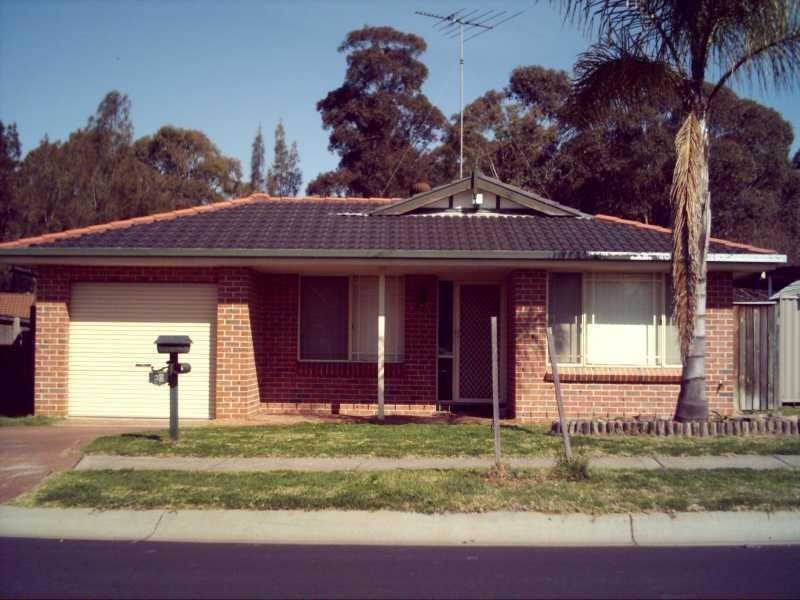 30 De Castella Drive, Blacktown NSW 2148