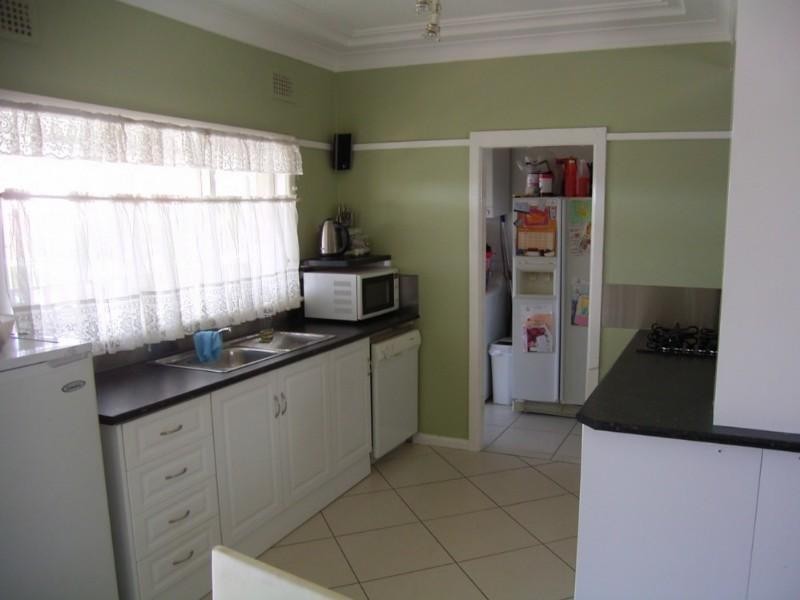 38 Glamorgan Street, Blacktown NSW 2148