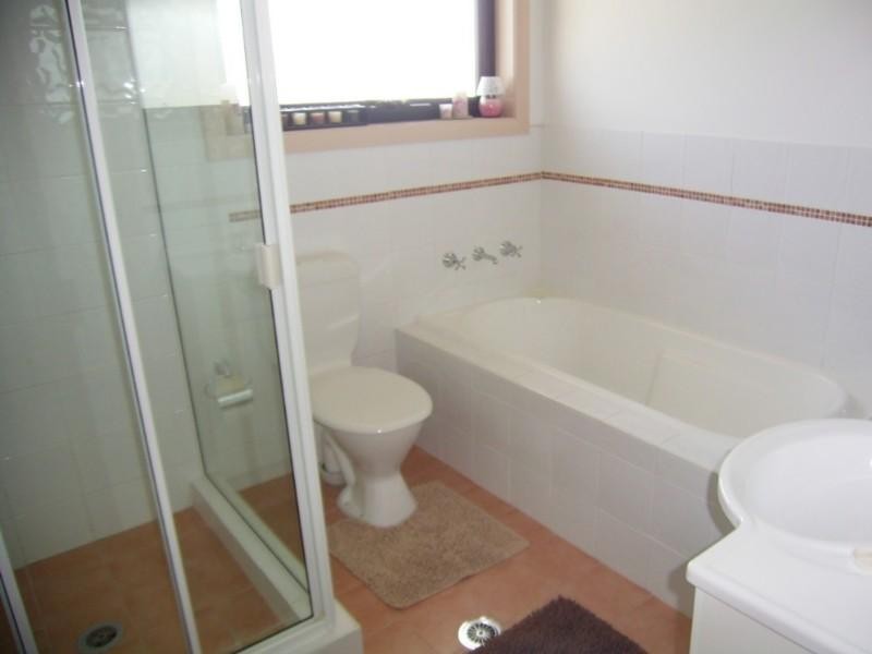 2a Hackney Street, Greystanes NSW 2145