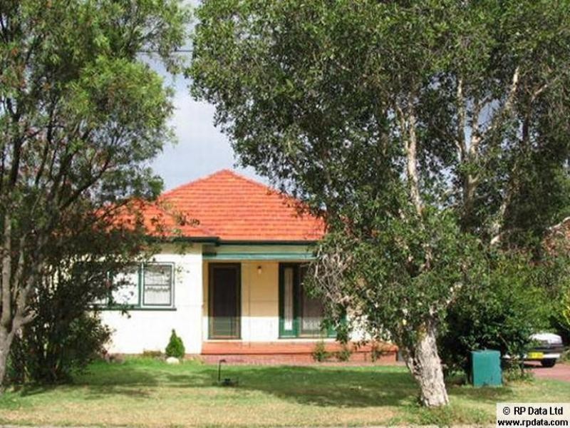 16 Laker Street, Blacktown NSW 2148