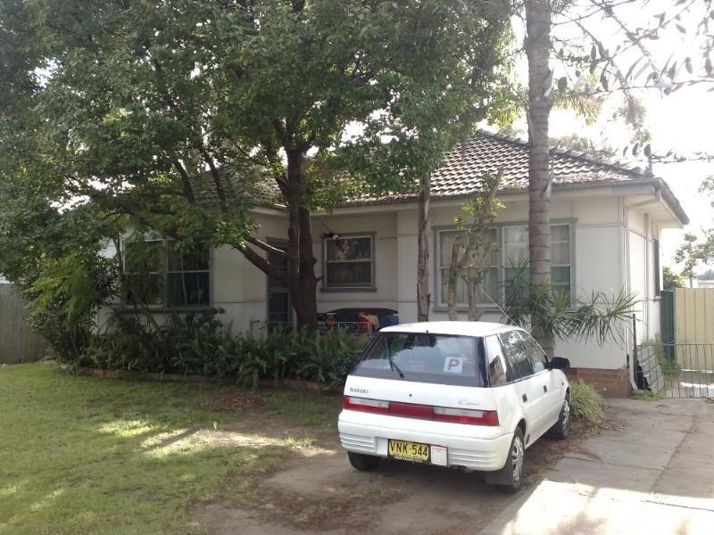 55 Portico Parade, Toongabbie NSW 2146