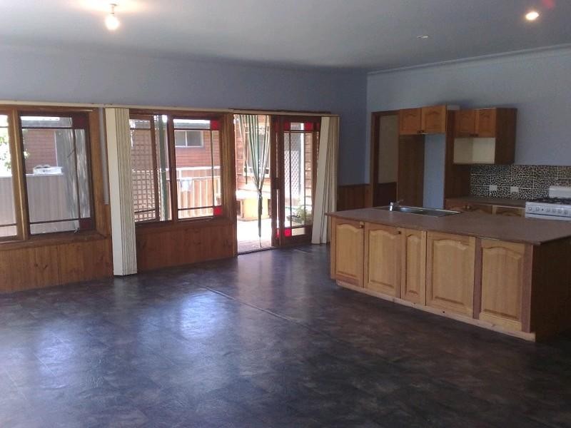 81 Doonside Crescent, Blacktown NSW 2148