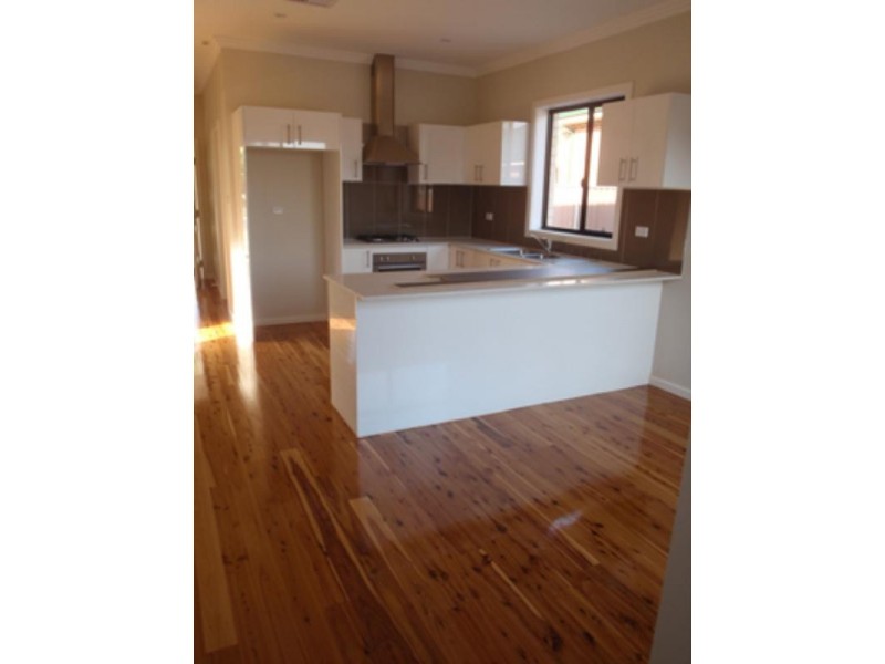 1/77 Canberra Street, Oxley Park NSW 2760