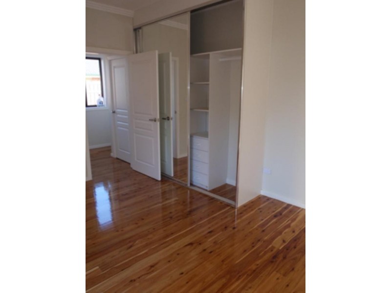 1/77 Canberra Street, Oxley Park NSW 2760