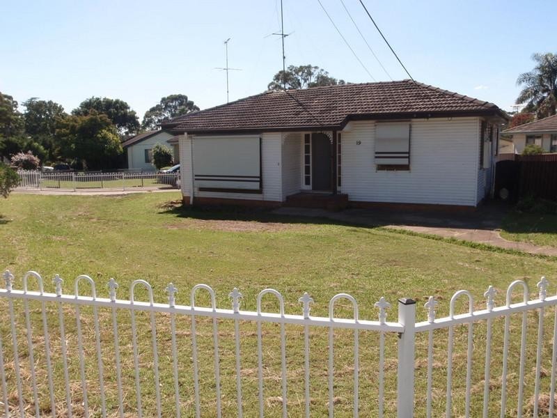 19 Percy Street, Marayong NSW 2148