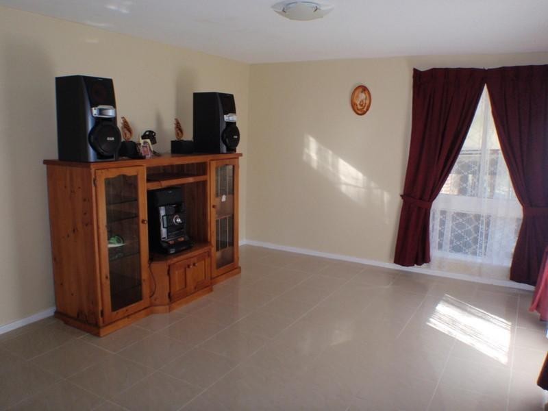 25 Adelphi Crescent, Doonside NSW 2767