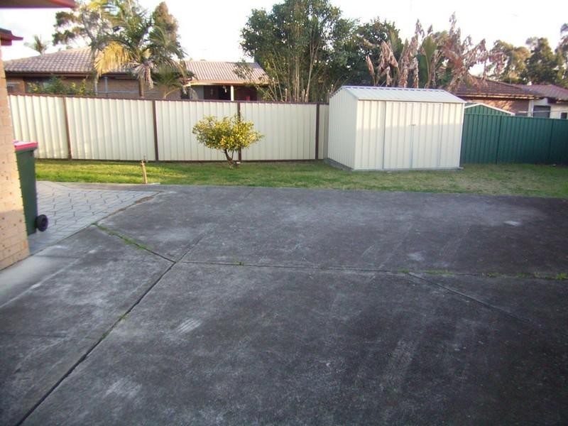 5 Peplow Place, Doonside NSW 2767