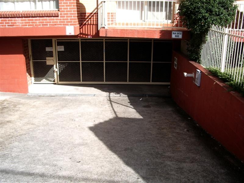 20/8 Fifth Avenue, Blacktown NSW 2148