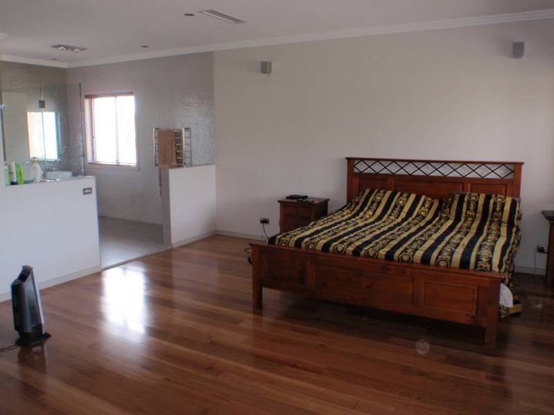 Claremont Meadows NSW 2747