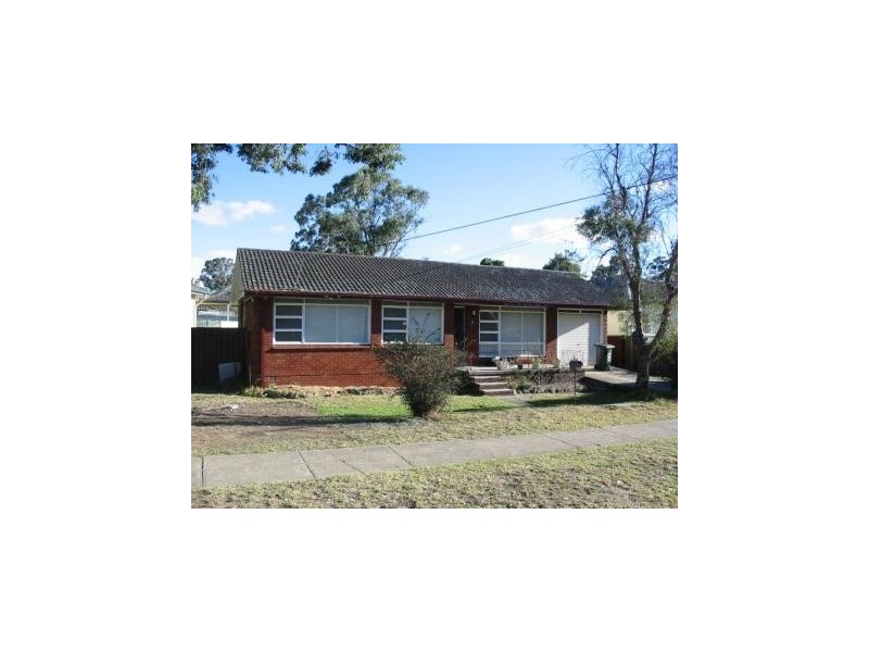 8 Nyleta Street, Doonside NSW 2767